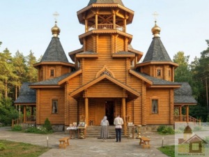 П'ятибанна дерев'яна церква