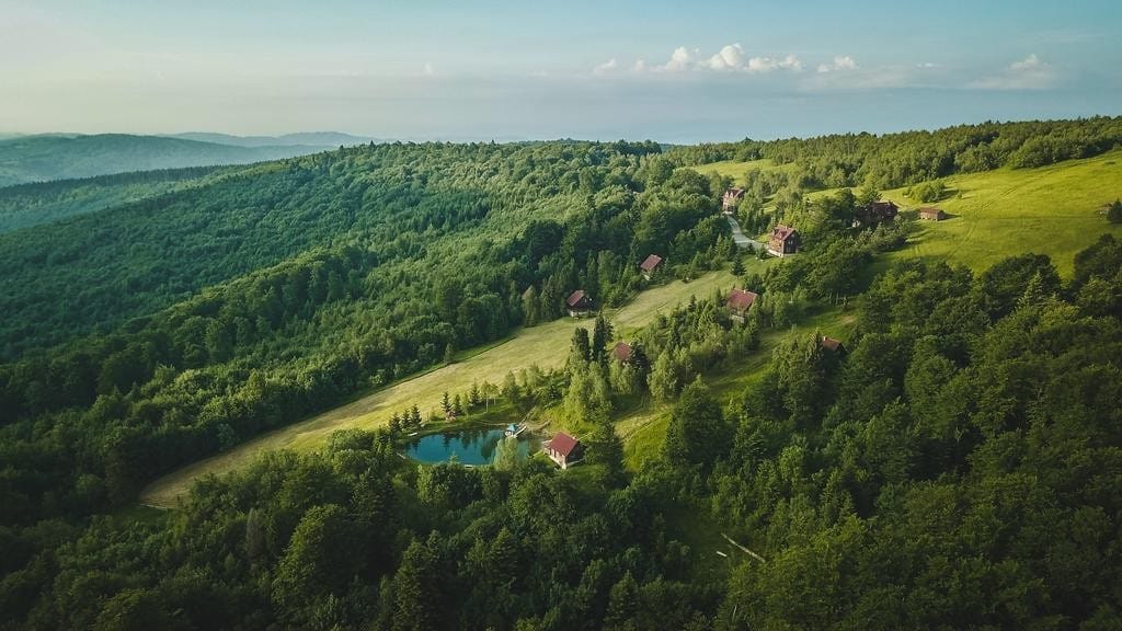 budivnytstvo-zrubiv-pid-klyuch-ukraina.jpg Будівництво зрубів під ключ в Україні від ЗСБ
